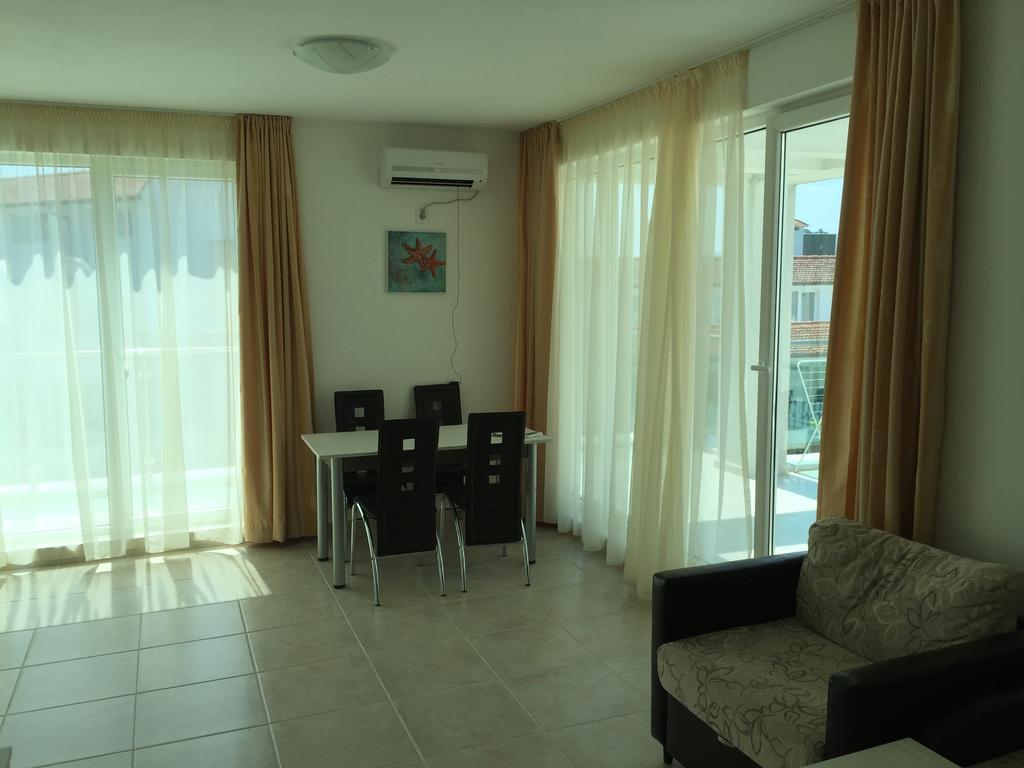 Sea Life Apartments Sinemorets Kültér fotó